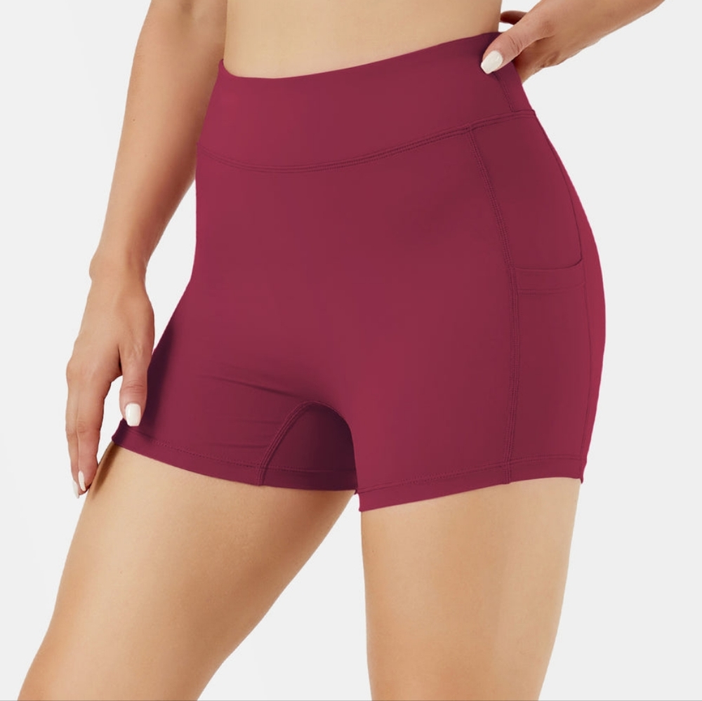 NWT Halara Cloudful Air High Waisted Side Pocket Shorts 3.5" Rhododendron Medium